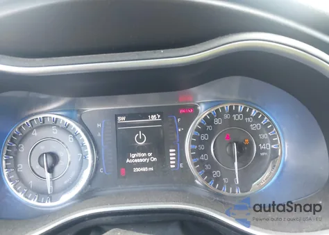 2015 Chrysler 200 Limited из США, поврежденный, VIN 1C3CCCAB8FN718675